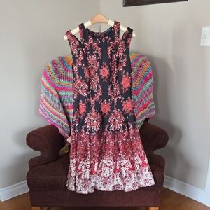 Gabby Skye Red and Black Patterned Dress